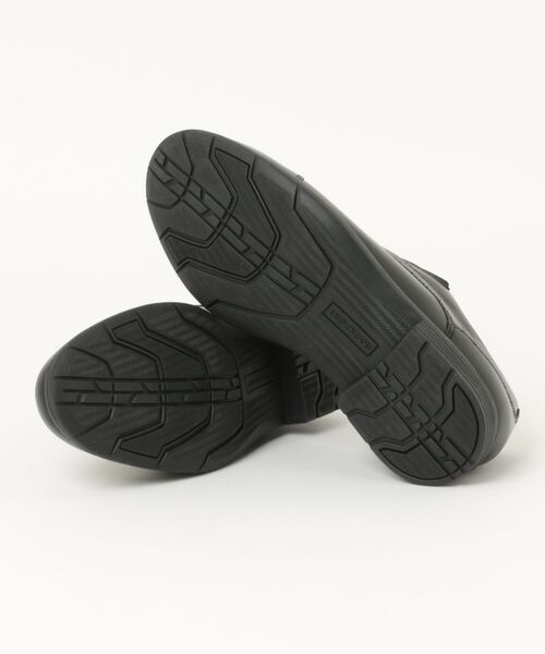 ROCKPORT(ロックポート)の「ROCKPORT ロックポート CLASSIC DRESS WP CAP TOE 本革 防水 軽量 メンズビジネスシューズ(クラシックドレスウォータープルーフキャップトゥ) ML0034W ブラック(ドレスシューズ・メンズ・ブラック・24.5cm/25.0cm/25.5cm/26.0cm/26.5cm/27.0cm/27.5cm)」の3枚目の写真
