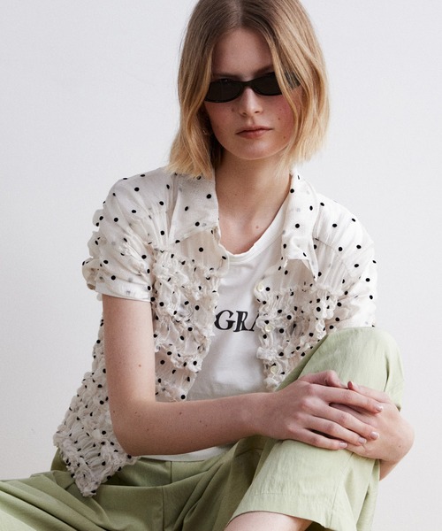 MAISON SPECIAL(メゾンスペシャル)の「【PRE-ORDER】Shirring French Sleeve Shirt/シャーリングフレンチスリーブシャツ(シャツ/ブラウス・レディース・ホワイト/ブラック/マルチ・FREE)」の22枚目の写真