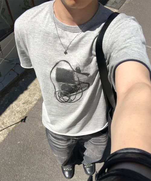 MAISON MINED(メゾンミネド)の「MP3 GRAPHIC LAYERED HALF T MELANGE GRAY(Tシャツ/カットソー・メンズ・その他・SMALL/MEDIUM/LARGE)」の13枚目の写真