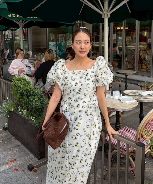 フラワージャガードフォルムドレス / flower jacquard forme dress