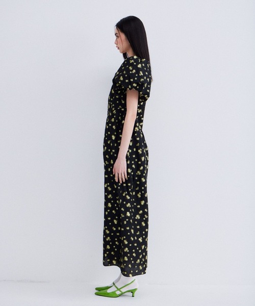 ANDRESD(アンドレスド)の「フラワージャガードフォルムドレス / flower jacquard forme dress(ドレス・レディース・ブラック×グレー/ホワイト×イエロー/ブラック×イエロー・MT/M/S)」の12枚目の写真