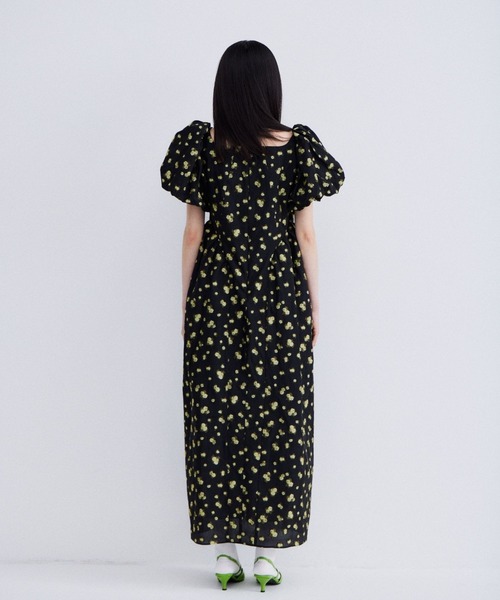 ANDRESD(アンドレスド)の「フラワージャガードフォルムドレス / flower jacquard forme dress(ドレス・レディース・ブラック×グレー/ホワイト×イエロー/ブラック×イエロー・MT/M/S)」の13枚目の写真