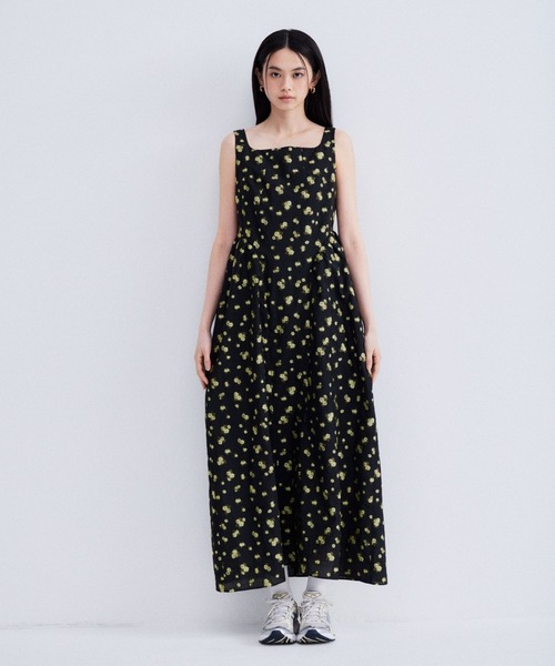 ANDRESD(アンドレスド)の「フラワージャガードフォルムドレス / flower jacquard forme dress(ドレス・レディース・ブラック×グレー/ホワイト×イエロー/ブラック×イエロー・MT/M/S)」の8枚目の写真