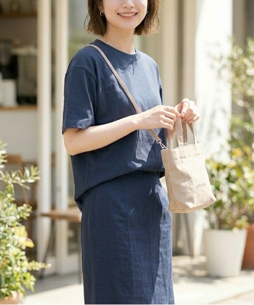 NEWTRAL PRODUCTS(ニュートラルプロダクツ)の「【NEWTRAL/ニュートラル】9.8ozヘビーウェイト半袖Tシャツ ユニセックス(Tシャツ/カットソー・レディース・ネイビー/ホワイト/杢グレー/ブラック・MEDIUM/SMALL/X-LARGE/LARGE)」の4枚目の写真