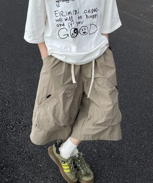Ritzy(リッツィー)の「ビッグポケット付きワイドハーフパンツ カーゴパンツ(カーゴパンツ・メンズ・ネイビー/カーキ・L/M/XL)」の19枚目の写真