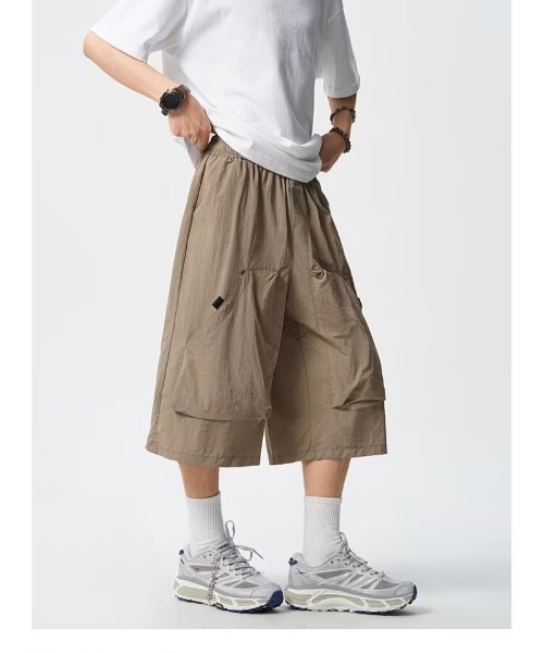 Ritzy(リッツィー)の「ビッグポケット付きワイドハーフパンツ カーゴパンツ(カーゴパンツ・メンズ・ネイビー/カーキ・L/M/XL)」の7枚目の写真
