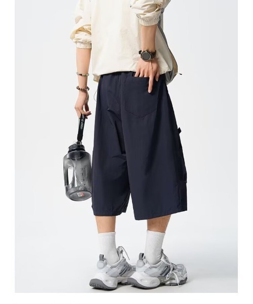 Ritzy(リッツィー)の「ビッグポケット付きワイドハーフパンツ カーゴパンツ(カーゴパンツ・メンズ・ネイビー/カーキ・L/M/XL)」の16枚目の写真