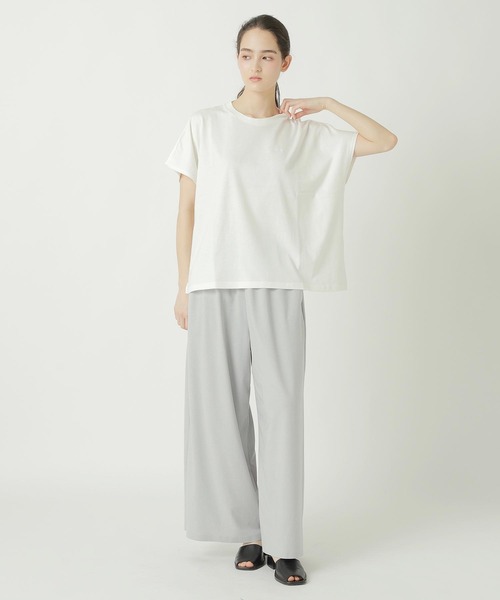 ZUCCa(ズッカ)の「(S)DRAWING FLOWER PRINT T / S(Tシャツ/カットソー・レディース・ホワイト/ブラック/イエロー・M size)」の8枚目の写真