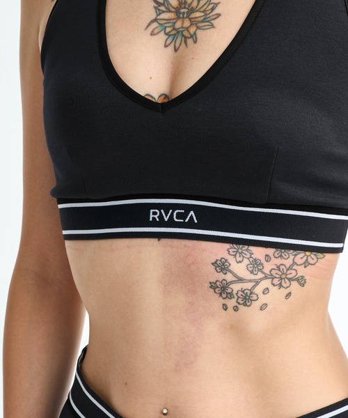 RVCA(ルーカ)の「【RVCA/ルーカ】RVCA UTILITY SPORT B/4WAYストレッチ・吸水速乾・UPF50+UVプロテクトブラトップ(スポーツブラ・レディース・ブラック・SMALL/MEDIUM)」の6枚目の写真
