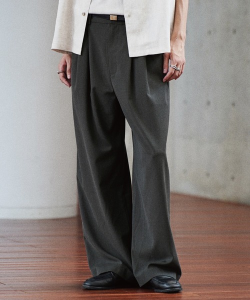WYM LIDNM(ウィム バイ リドム)の「ARC CURVED AMUNDSEN SLACKS(スラックス・メンズ・ダークグレー/ダークブラウン/ブラック/チャコール・XS/S/M/L)」の3枚目の写真