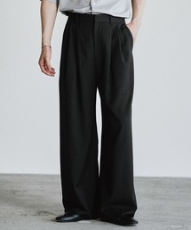 WYM LIDNM（ウィム バイ リドム）の「ARC CURVED AMUNDSEN SLACKS（スラックス）」