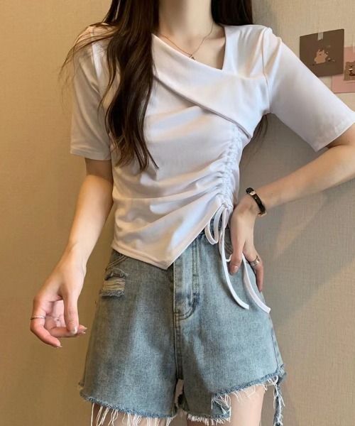 mielu(ミエル)の「ドレープネックドロストトップス(シャツ/ブラウス・レディース・ピンク/ホワイト/ブラック・MEDIUM/LARGE)」の9枚目の写真