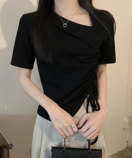 mielu(ミエル)の「ドレープネックドロストトップス(シャツ/ブラウス・レディース・ピンク/ホワイト/ブラック・MEDIUM/LARGE)」の4枚目の写真