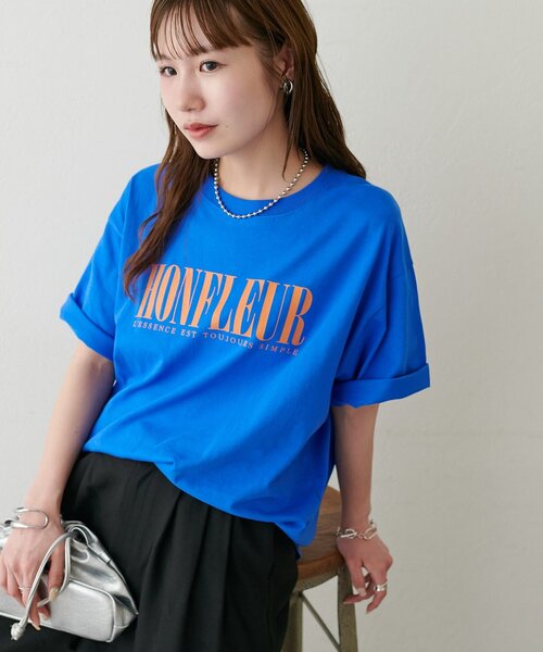 DISCOAT(ディスコート)の「【Enlude/着回し抜群◎】フレンチロゴTシャツ《ユニセックス》(Tシャツ/カットソー・レディース・キャメル/オフホワイト/ブルー/チャコールグレー/ブラウン・SMALL/MEDIUM)」の5枚目の写真