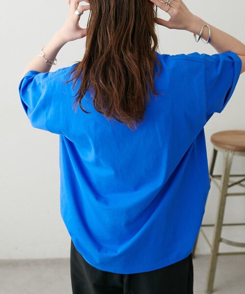 DISCOAT(ディスコート)の「【Enlude/着回し抜群◎】フレンチロゴTシャツ《ユニセックス》(Tシャツ/カットソー・レディース・キャメル/オフホワイト/ブルー/チャコールグレー/ブラウン・SMALL/MEDIUM)」の16枚目の写真