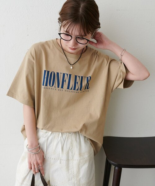 DISCOAT(ディスコート)の「【Enlude/着回し抜群◎】フレンチロゴTシャツ《ユニセックス》(Tシャツ/カットソー・レディース・キャメル/オフホワイト/ブルー/チャコールグレー/ブラウン・SMALL/MEDIUM)」の7枚目の写真