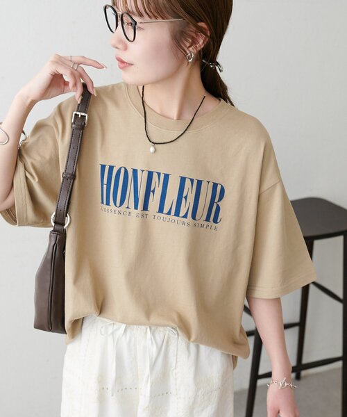 DISCOAT(ディスコート)の「【Enlude/着回し抜群◎】フレンチロゴTシャツ《ユニセックス》(Tシャツ/カットソー・レディース・キャメル/オフホワイト/ブルー/チャコールグレー/ブラウン・SMALL/MEDIUM)」の6枚目の写真