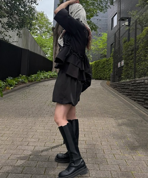 WILLFULLY（ウィルフリー）の「random frill peplum smooth tops（Tシャツ/カットソー・レディース・アイボリー/ブラック・FREE）」の15枚目の写真
