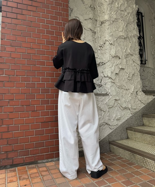 WILLFULLY（ウィルフリー）の「random frill peplum smooth tops（Tシャツ/カットソー・レディース・アイボリー/ブラック・FREE）」の11枚目の写真