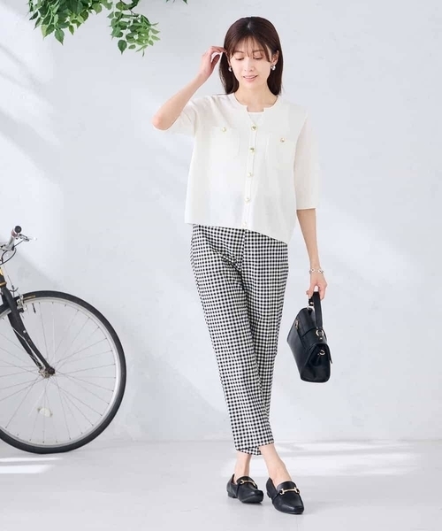 a.v.v(アーヴェヴェ)の「スティックパンツ(その他パンツ・レディース・ホワイト/ブラック・38/36/40)」の13枚目の写真