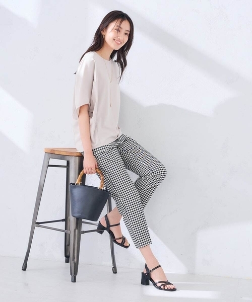 a.v.v(アーヴェヴェ)の「スティックパンツ(その他パンツ・レディース・ホワイト/ブラック・38/36/40)」の15枚目の写真