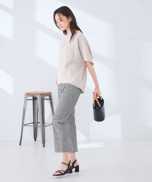 a.v.v(アーヴェヴェ)の「スティックパンツ(その他パンツ・レディース・ホワイト/ブラック・38/36/40)」の17枚目の写真