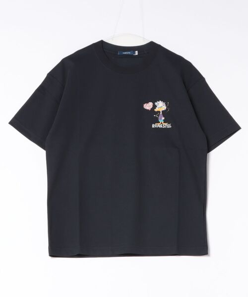 BAYBLO(ベイブロ)の「(RM)【COMPLETE】コットン ポリエステル 天竺 刺繍 プリント 落書き風 デザイン クルーネックTシャツ(Tシャツ/カットソー・メンズ・ブラック系2/ブラック系1/グリーン系1/ホワイト系1/ホワイト系2・MEDIUM/LARGE)」の4枚目の写真