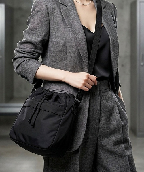 Burner（バーナー）の「【OKUOKU　0909】ショルダーバッグ oku-bag-44-27-2【RBTS】（ショルダーバッグ・レディース・ブラック・FREE）」の4枚目の写真