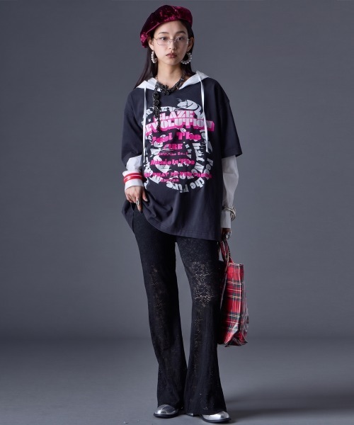GEVS.(ジェイヴィス)の「ピグメント染ビッグロゴプリントTシャツ<大きいサイズ有>GEVS.(Tシャツ/カットソー・レディース・オフホワイト/スミクロ・3L/LL/L/M/5L/4L)」の14枚目の写真