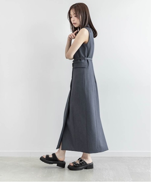 RANDA(ランダ)の「ダブルブレストジャケットワンピース(ワンピース・レディース・ワイン/インディゴブルー/ベージュ・0/1)」の5枚目の写真
