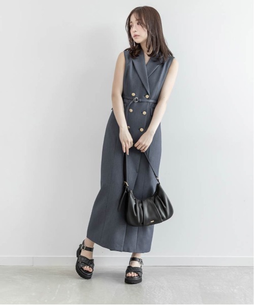 RANDA(ランダ)の「ダブルブレストジャケットワンピース(ワンピース・レディース・ワイン/インディゴブルー/ベージュ・0/1)」の8枚目の写真