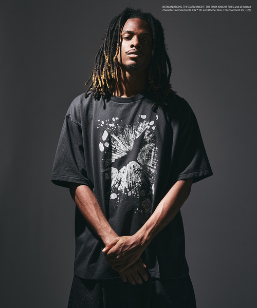 417 EDIFICE(フォーワンセブンエディフィス)の「ATELIER CINEMA グラフィックTシャツ(Tシャツ/カットソー・メンズ・ブラック/チャコールグレー/ブラックミックス/ブラック×ブラック/ブラック系その他/スミクロ・X-LARGE/LARGE/MEDIUM)」の17枚目の写真