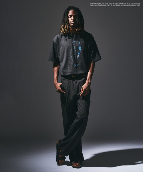 417 EDIFICE(フォーワンセブンエディフィス)の「ATELIER CINEMA グラフィックTシャツ(Tシャツ/カットソー・メンズ・ブラック/チャコールグレー/ブラックミックス/ブラック×ブラック/ブラック系その他/スミクロ・X-LARGE/LARGE/MEDIUM)」の21枚目の写真