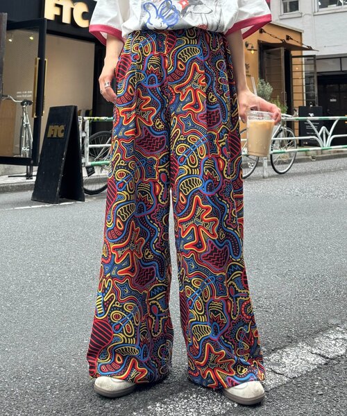 SOUNDSGOOOOD(サウンズグッド)の「【SOUNDS GOOOOD】サイケデリック柄ロングパンツ(その他パンツ・メンズ・ブラック・ONE SIZE)」の1枚目の写真