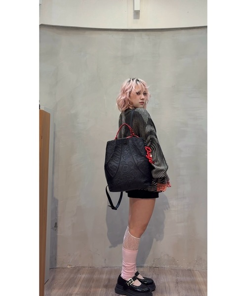 Desigual(デシグアル)の「Disney Graphic Lace-Up Backpack/ディズニー グラフィックレースアップリュック(バックパック/リュック・レディース・ブラック・FREE)」の2枚目の写真