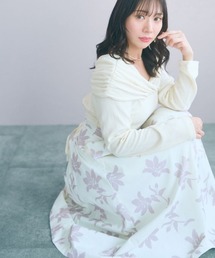 marun | <大きいサイズ>【nanaeさんコラボ】オフショル×フラワープリントドッキングワンピース marun(ワンピース)