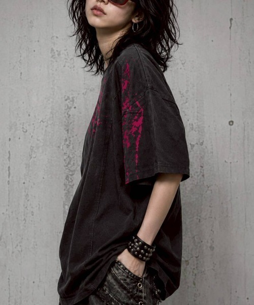 KAMINARI_TOKIO(カミナリトキオ)の「ペイント風スプラッシュTシャツ(Tシャツ/カットソー・レディース・イエロー/レッド・FREE)」の15枚目の写真
