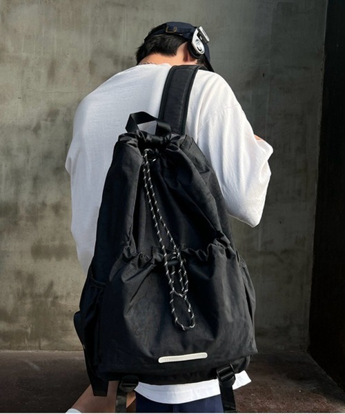 WESTBOY(ウエストボーイ)の「Y2K 巾着 ナイロン ナップサック WO26W2BG07(バックパック/リュック・メンズ・グリーン/ブラック・FREE)」の1枚目の写真