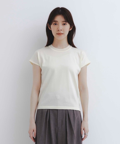 UNITED TOKYO(ユナイテッドトウキョウ)の「【新定番|大人気】パレスフレンチニット|夏服/半袖/オフィスカジュアル/ウォッシャブル/接触冷感/吸湿/防シワ/フレンチスリーブ(ニット/セーター・レディース・オレンジ/グレー/グリーン/ネイビー/アイボリー/ブラック・FREE)」の15枚目の写真
