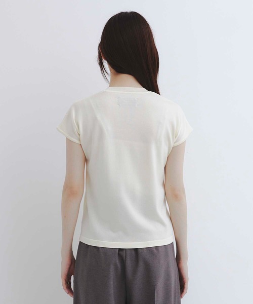 UNITED TOKYO(ユナイテッドトウキョウ)の「【新定番|大人気】パレスフレンチニット|夏服/半袖/オフィスカジュアル/ウォッシャブル/接触冷感/吸湿/防シワ/フレンチスリーブ(ニット/セーター・レディース・オレンジ/グレー/グリーン/ネイビー/アイボリー/ブラック・FREE)」の17枚目の写真