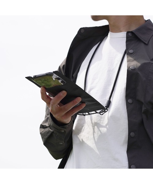 ROOT CO.(ルート)の「ROOT CO. H2O WaterProof Shell. IPX8 for SmartPhone(ブラック)(スマホケース/カバー・メンズ・ブラック・FREE)」の10枚目の写真