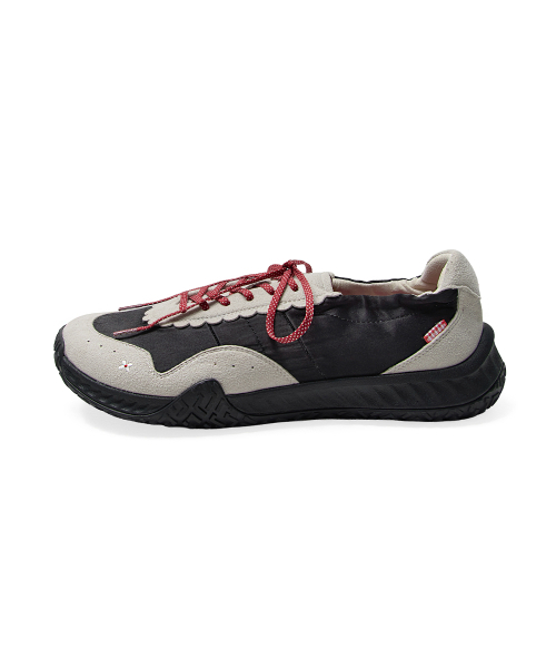 HERYOUNG（ホヨン）の「Dorothy Barefoot Sneakers (Caviar)（スニーカー・レディース・ブラック・23cm/24cm/25cm）」の3枚目の写真