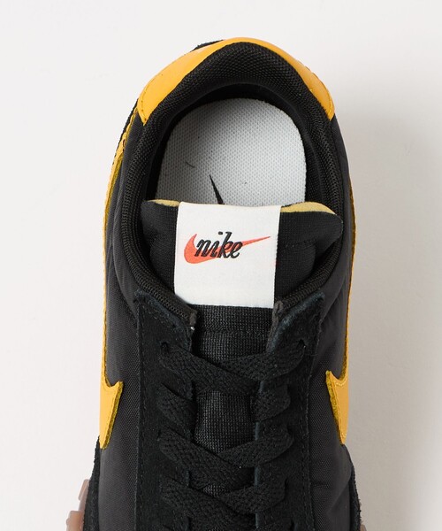NIKE(ナイキ)の「<NIKE>M WAFFLE RACER(スニーカー・レディース・ホワイト/ブラック・25cm/24cm/24.5cm)」の11枚目の写真