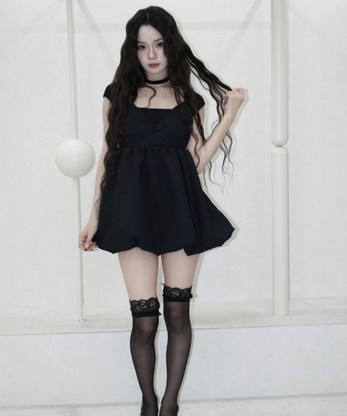 REINE NOIRE(レーヌノワール)の「mini balloon dress. / ミニバルーンドレス(ワンピース・レディース・ブラック・FREE)」の3枚目の写真
