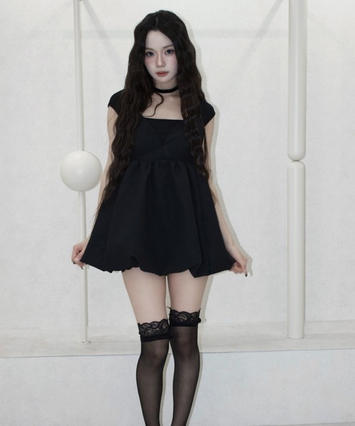 REINE NOIRE(レーヌノワール)の「mini balloon dress. / ミニバルーンドレス(ワンピース・レディース・ブラック・FREE)」の8枚目の写真