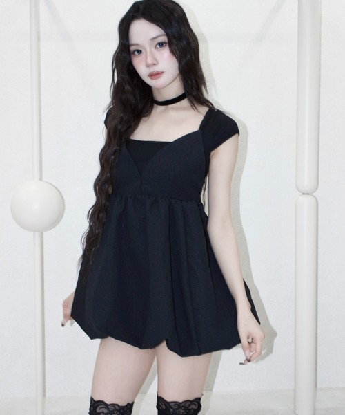 REINE NOIRE(レーヌノワール)の「mini balloon dress. / ミニバルーンドレス(ワンピース・レディース・ブラック・FREE)」の2枚目の写真