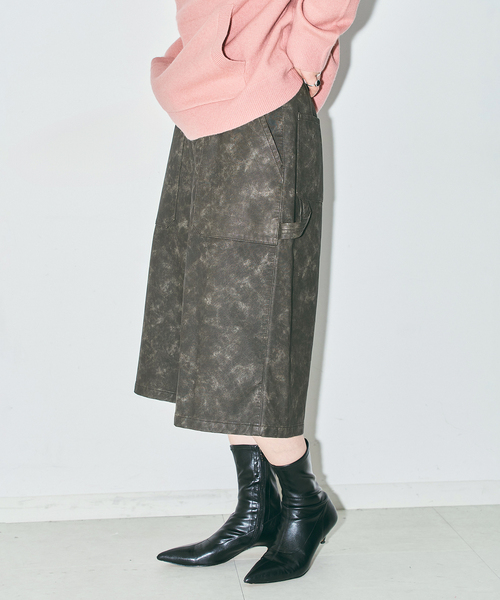 CITYSHOP(シティーショップ)の「FAUX LEATHER HALF パンツ(その他パンツ・レディース・ブラウン/キャメル・38/36)」の1枚目の写真