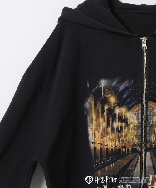PAGEBOY(ページボーイ)の「【Harry Potter(ハリー・ポッター)】『ハリー・ポッターと賢者の石』フォトWZIPパーカー(パーカー・レディース・ブラック/チャコールグレー・FREE)」の18枚目の写真