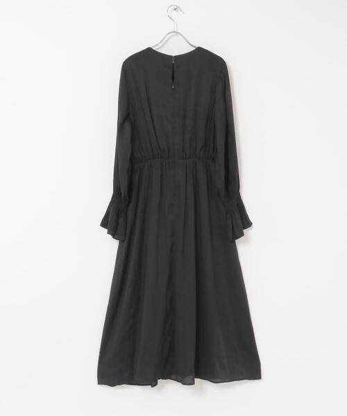 URBAN RESEARCH ROSSO WOMEN(アーバンリサーチ ロッソ)の「シャーリングドットワンピース(ワンピース・レディース・ブラック/モカ・FREE)」の5枚目の写真