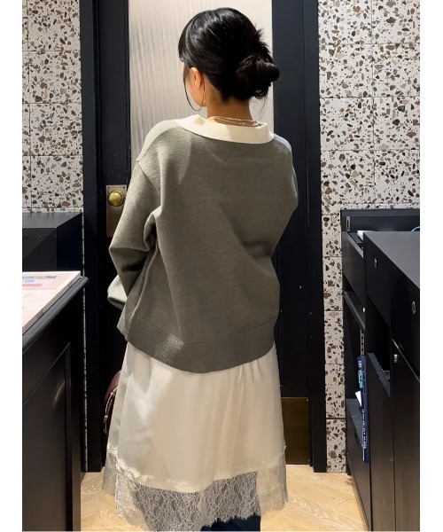 Te chichi(テチチ)の「バイカラーポロニット(ニット/セーター・レディース・ネイビー/ブラウン/グレー・F)」の12枚目の写真